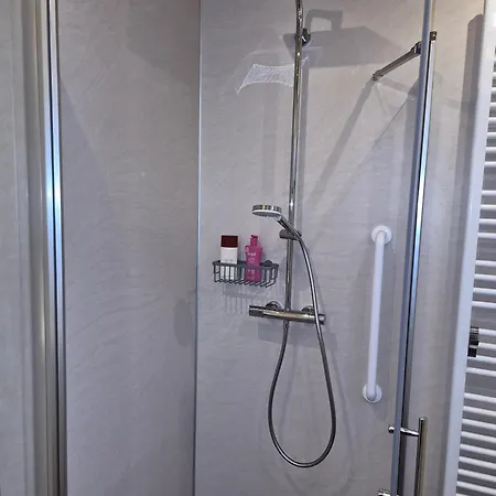 Lejlighed Schoene 3-zimmer-wohnung Mit Balkon Holenberg